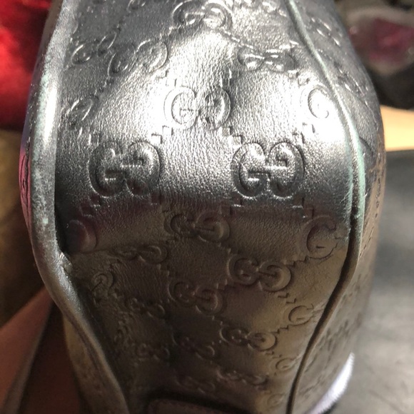 GUCCI Guccissima Messenger Bag - Picture 13 of 16